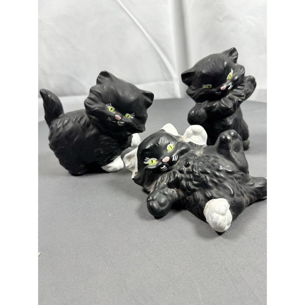 Vintage Ceramic Kitten Figurine Trio Black/white Set of 3 Cats Green‎ Eyes